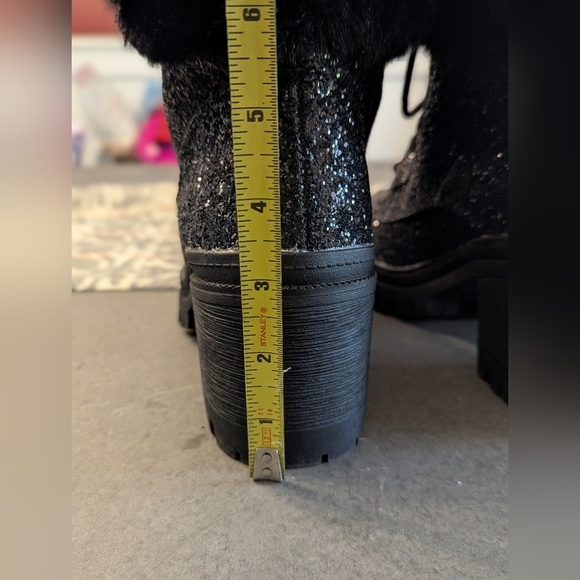 VeryG - Stylish Black Glitter Women's Boots - Picture 3 of 8